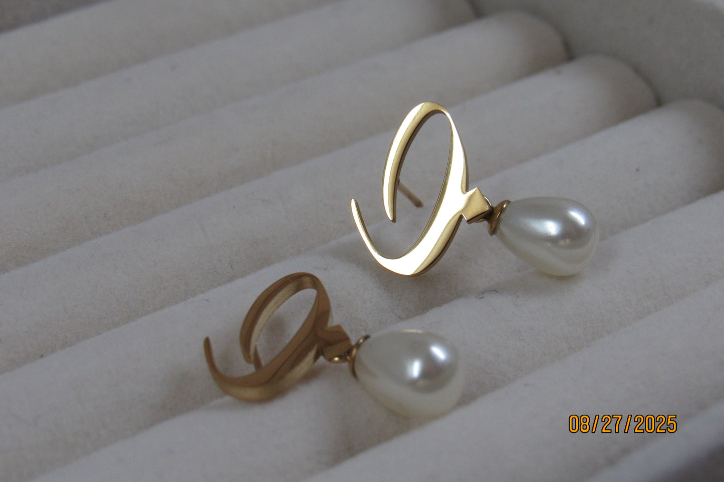 pearl letter earring