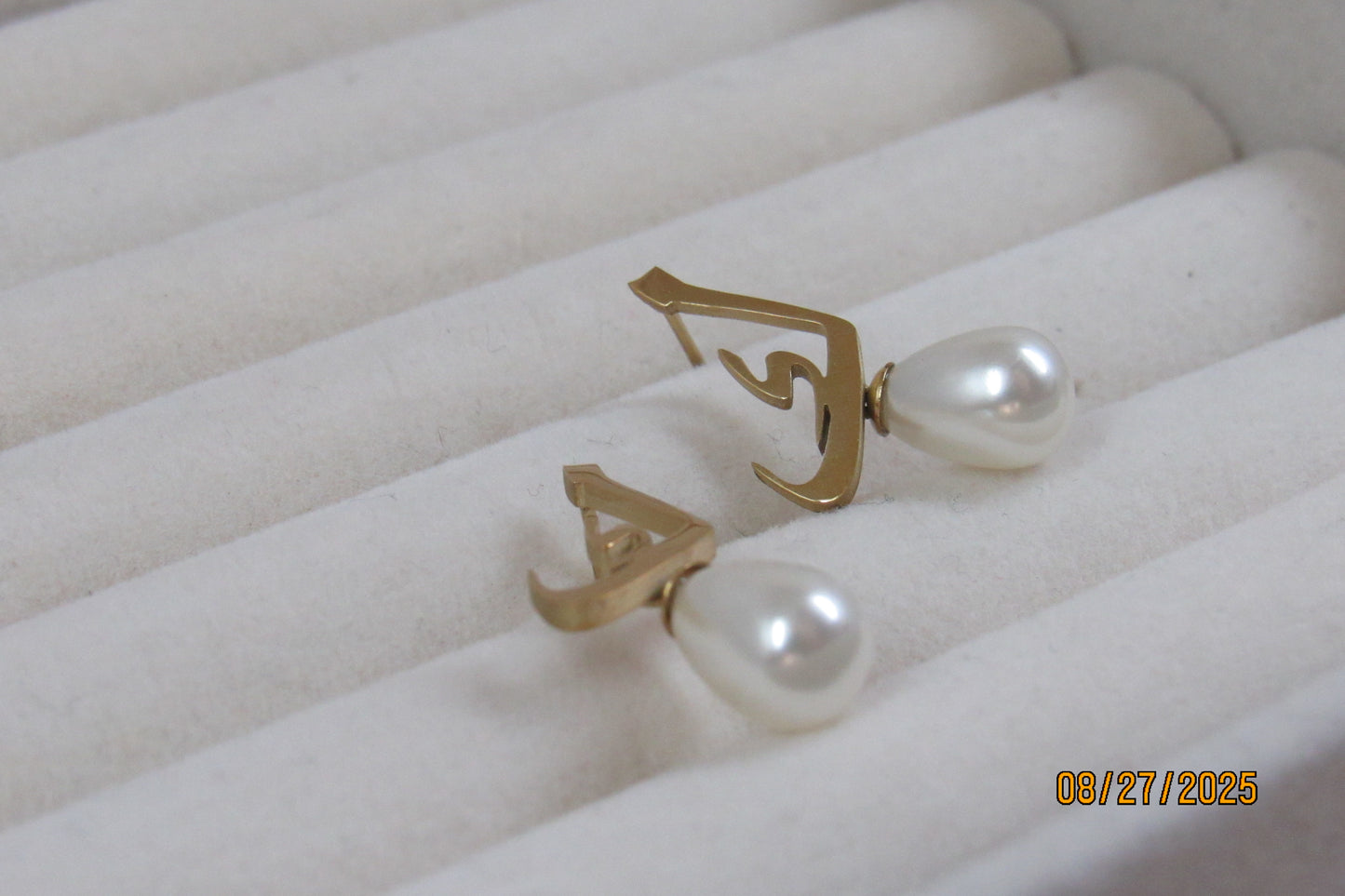 pearl letter earring