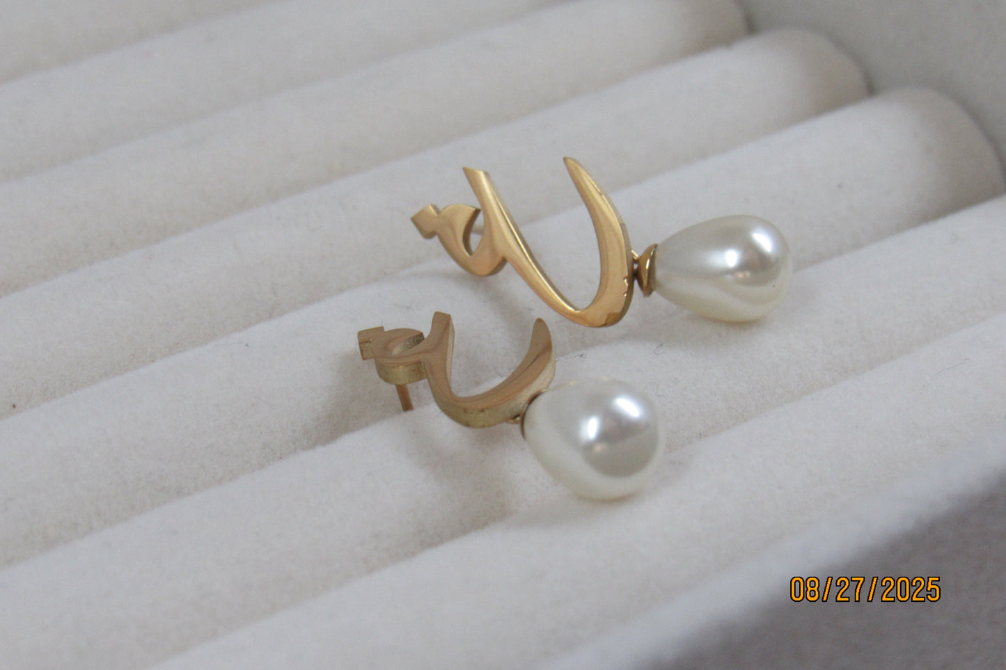 pearl letter earring
