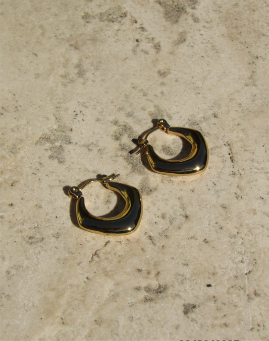 Rounded V earring 18k