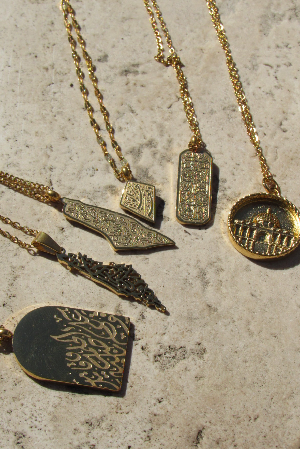 Kite Runner A Thousand Times Over Dari Necklace 18k